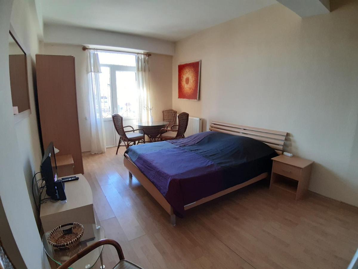 Apartment N 5 구다우리 외부 사진